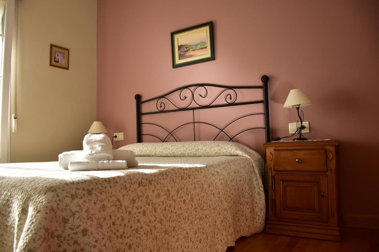 Casa Raichu Bed & Breakfast Obanos ภายนอก รูปภาพ