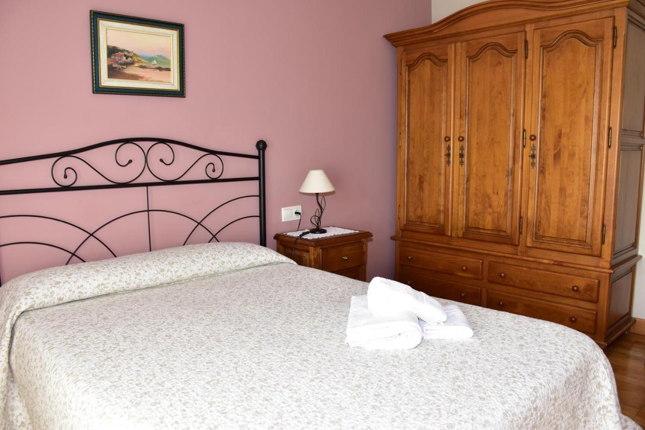 Casa Raichu Bed & Breakfast Obanos ภายนอก รูปภาพ