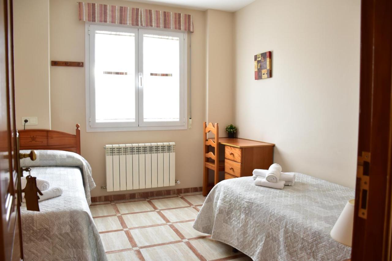 Casa Raichu Bed & Breakfast Obanos ภายนอก รูปภาพ